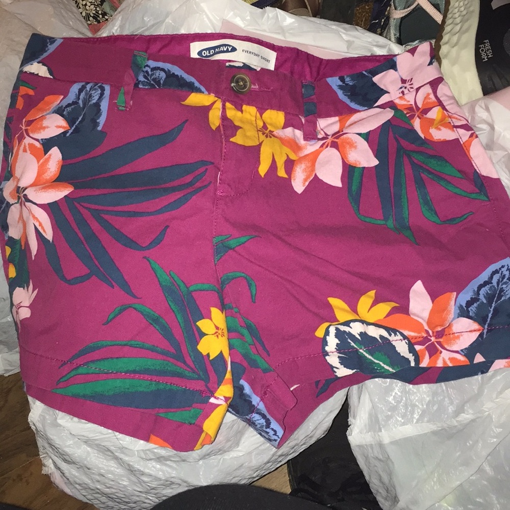 Old navy floral summer shorts